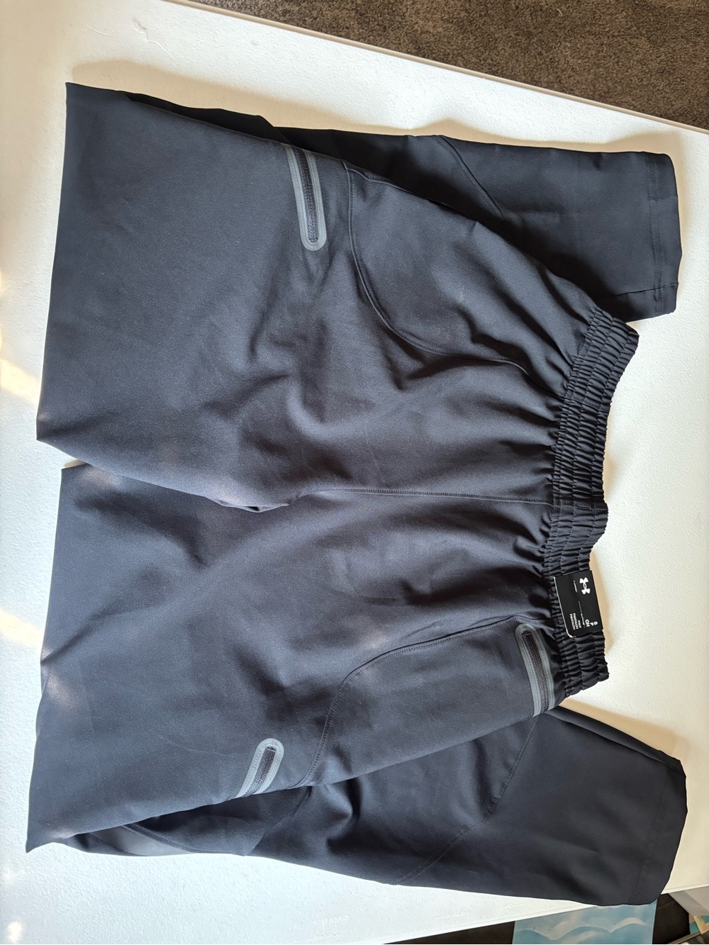 Under Armour Black Reflective-Trim Workout Pants